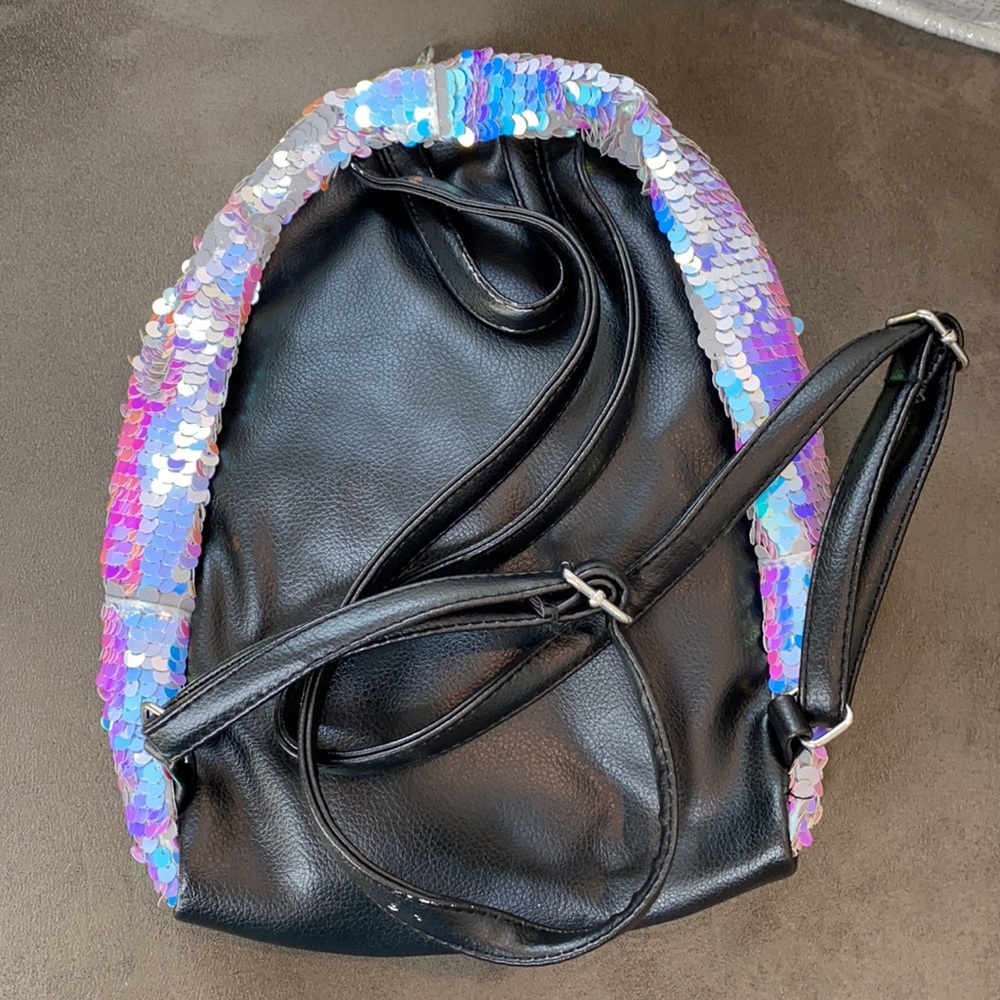 Justice mini sequin backpack - Picture 2 of 2